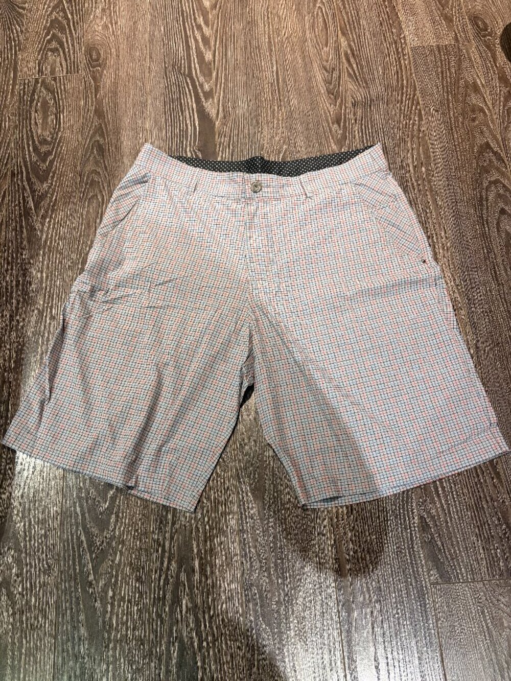 Lululemon Kahuna Plaid Golf Chino Shorts Men’s